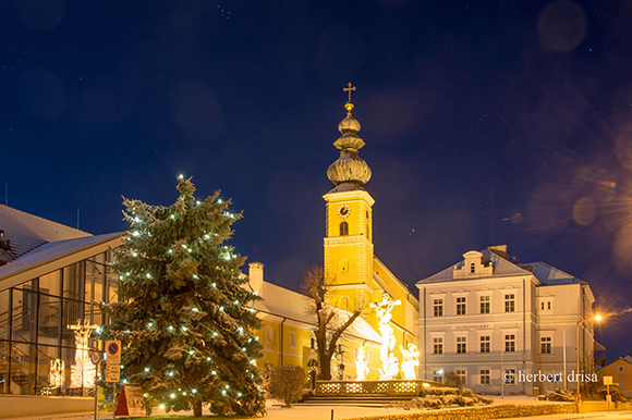 weihnachtlicherkirchenplatz